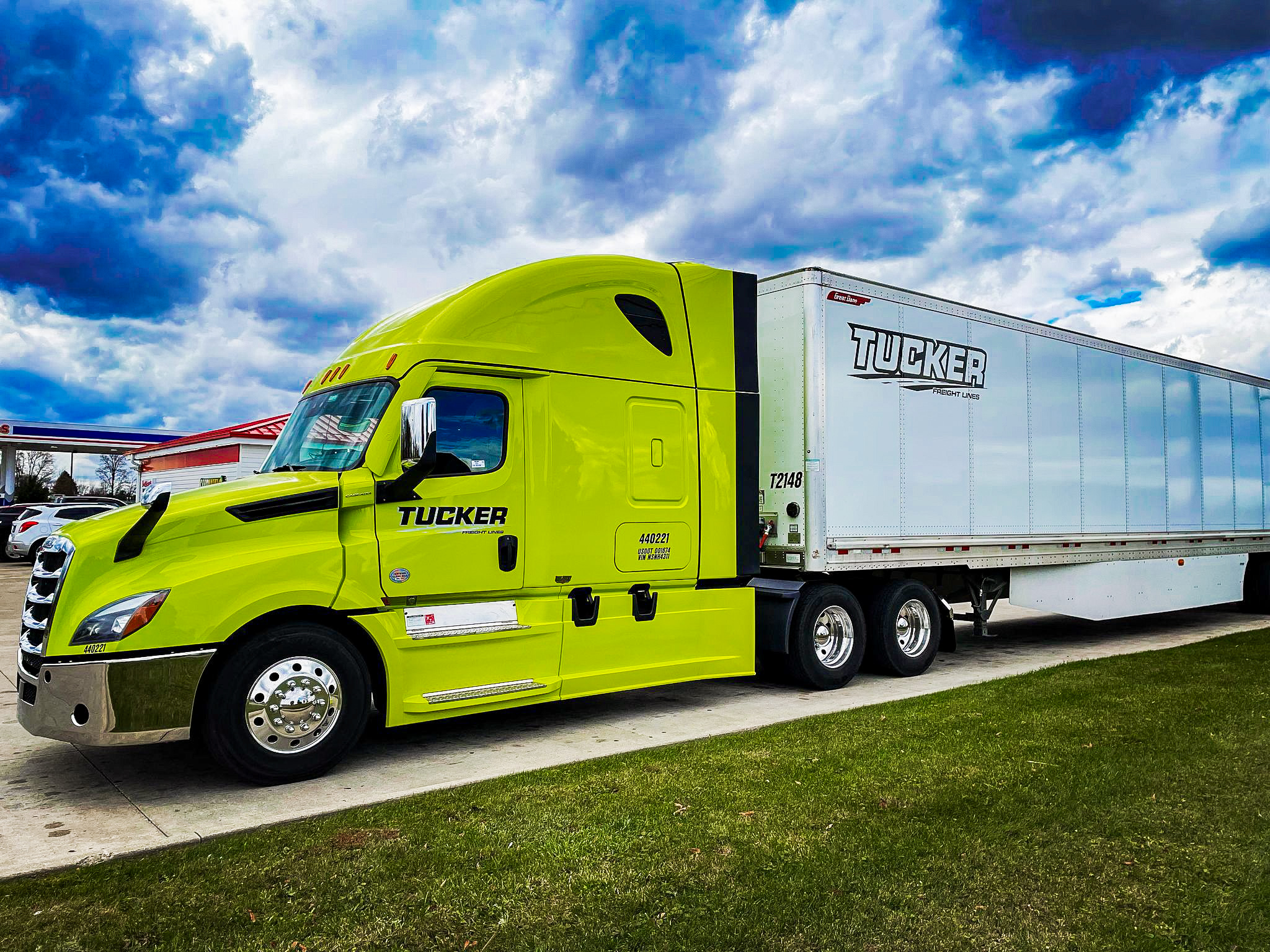 Driving Jobs at Tucker Freight Lines